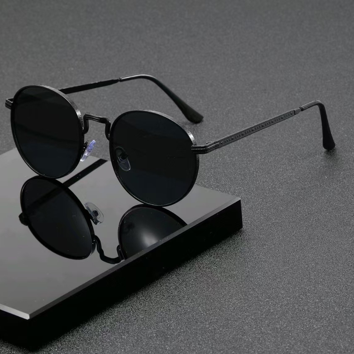 Fashion Classic Round Sunglass - Quality Men'S Accessories recension och pris