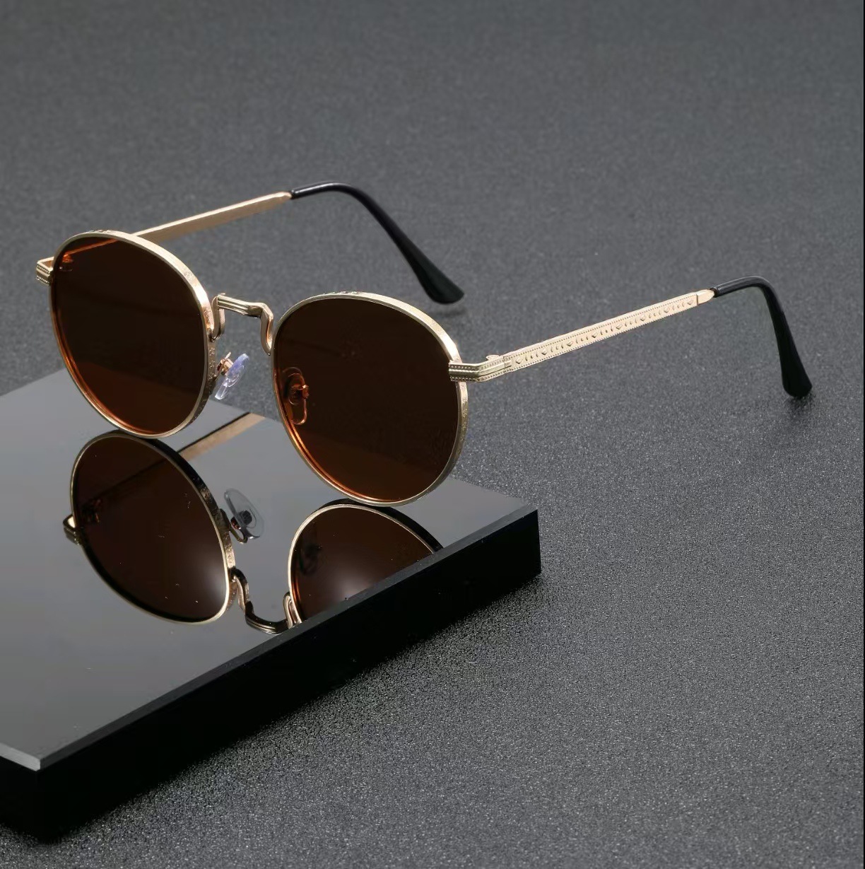 Fashion Classic Round Sunglass - Quality Men'S Accessories recension och pris